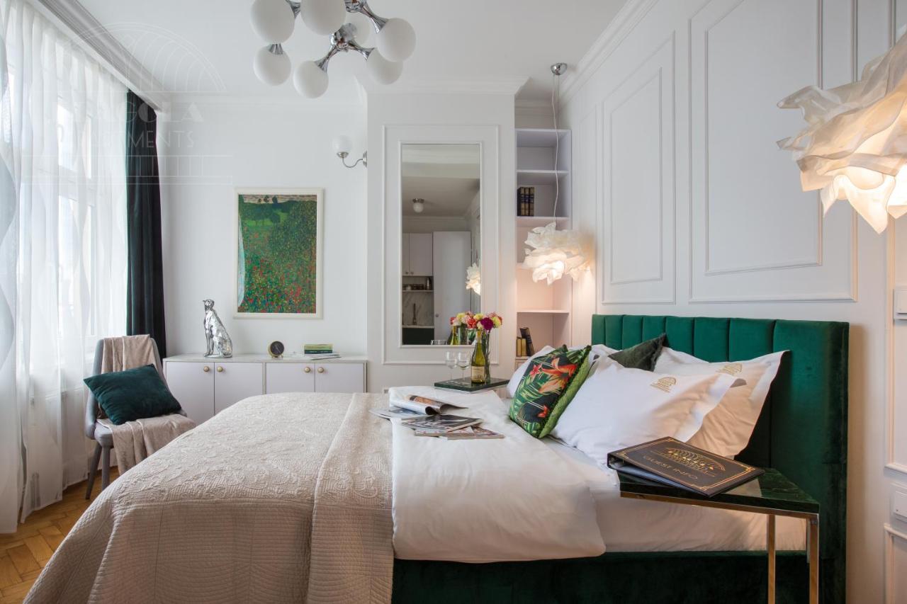 Feniks Fragola Apartments Main Square 크라쿠프 외부 사진