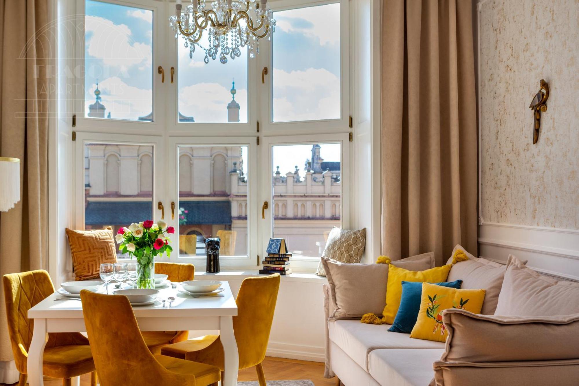Feniks Fragola Apartments Main Square 크라쿠프 외부 사진