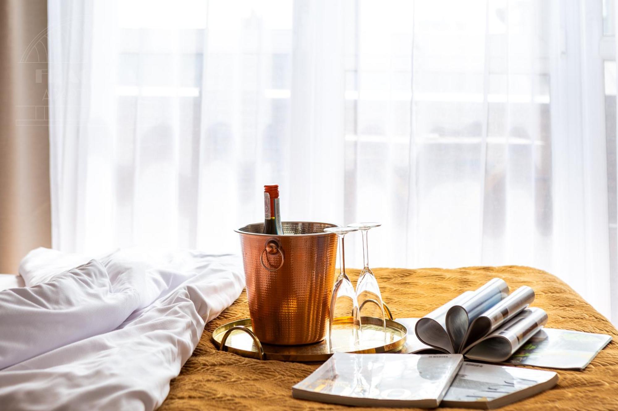 Feniks Fragola Apartments Main Square 크라쿠프 외부 사진